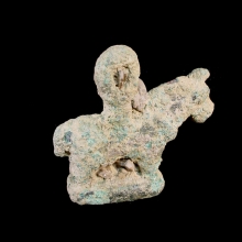 bactrian-bronze-figure-of-a-horse;-underside-used-as-a-stamp-seal_x7482a