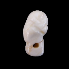 bactrian-fossilised-shell-bead-of-a-female-head_x6040b