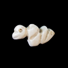 bactrian-fossilized-shell-bead-in-form-of-a-bird_e8168b