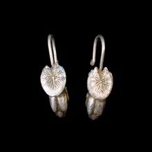 buddhist-silver-earrings-in-form-of-lotus-leaves-and-unopened-flowers_x7492a