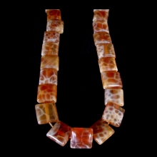 chinese-carnelian-bead-necklace_x8013b