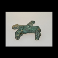 greek-bactrian-bronze-pendant-amulet-in-the-form-of-a-horse-and-rider_x9254c