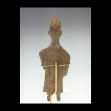 indus-valley-wooden-figurine-in-the-form-of-a-standing-female_x9349c