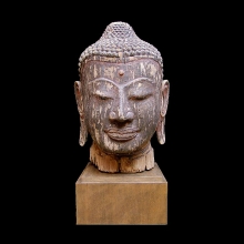 magnificent-cambodian-wooden-head-of-buddha-post-khmer-period_x3990a