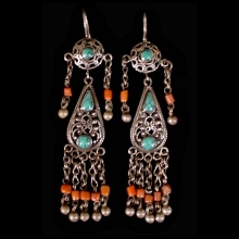 pair-of-pashtun-silver-tribal-earrings-with-turquoise-and-coral-beads_x6002a